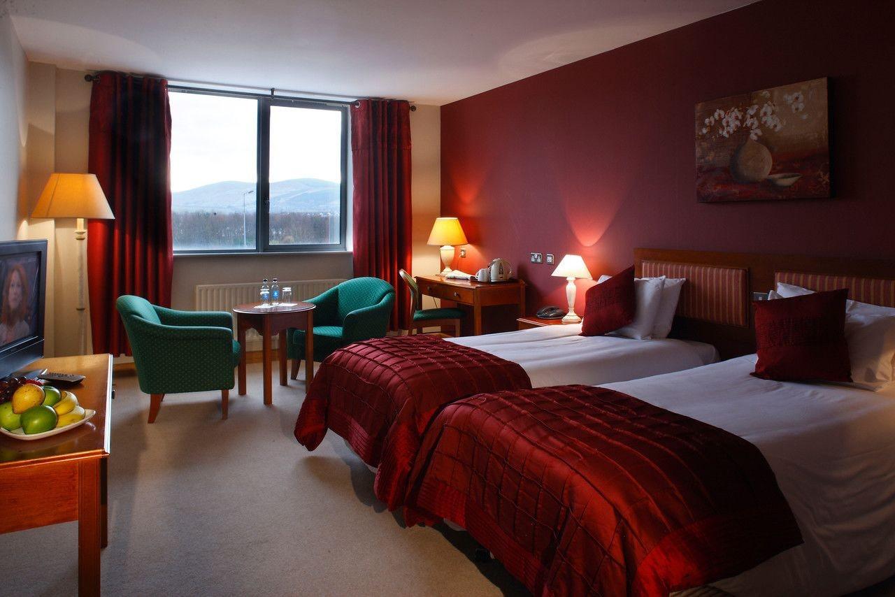 Plaza Hotel Tallaght Dış mekan fotoğraf