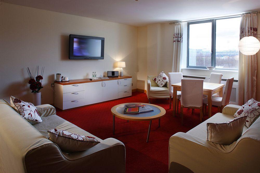 Plaza Hotel Tallaght Dış mekan fotoğraf